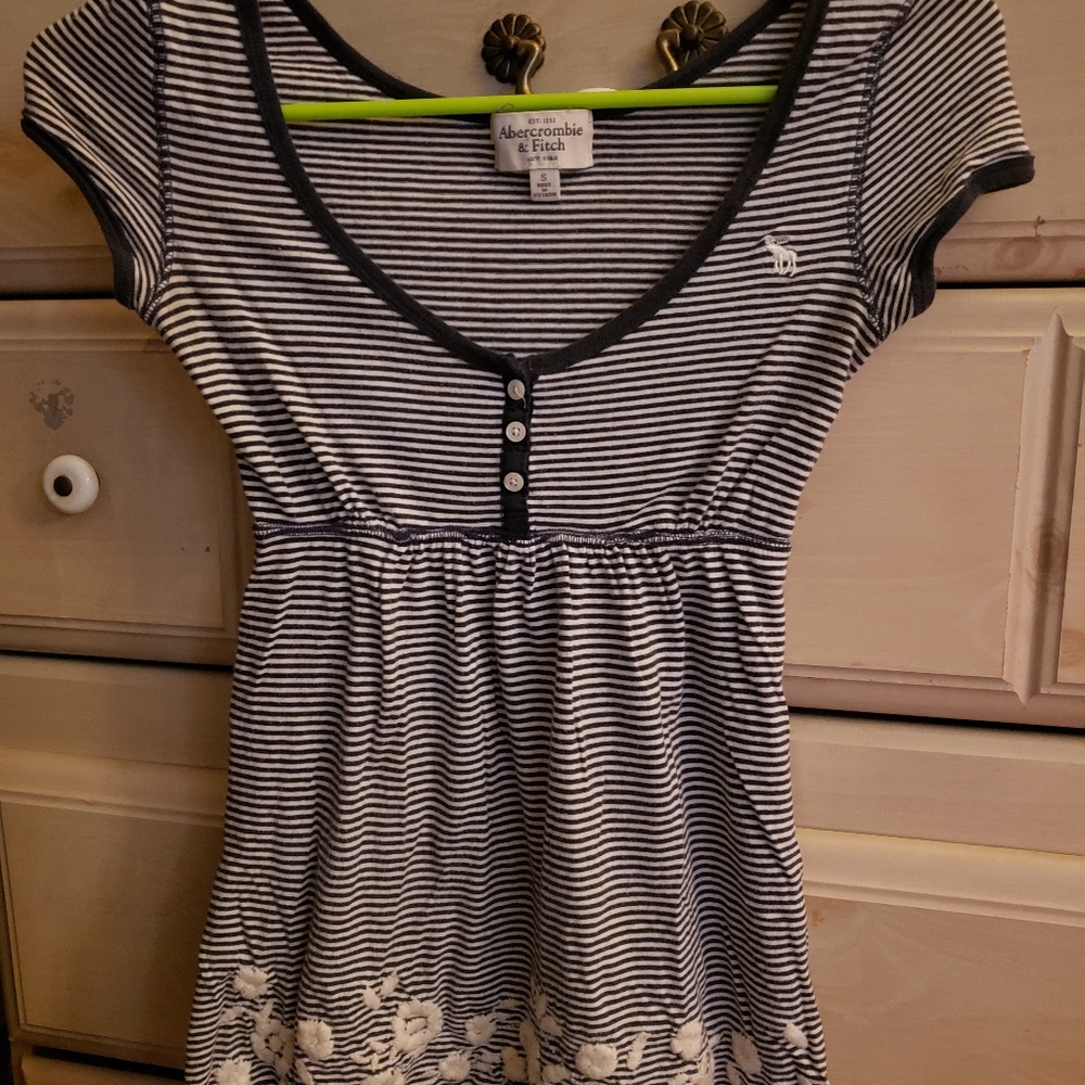 Abercrombie shirt